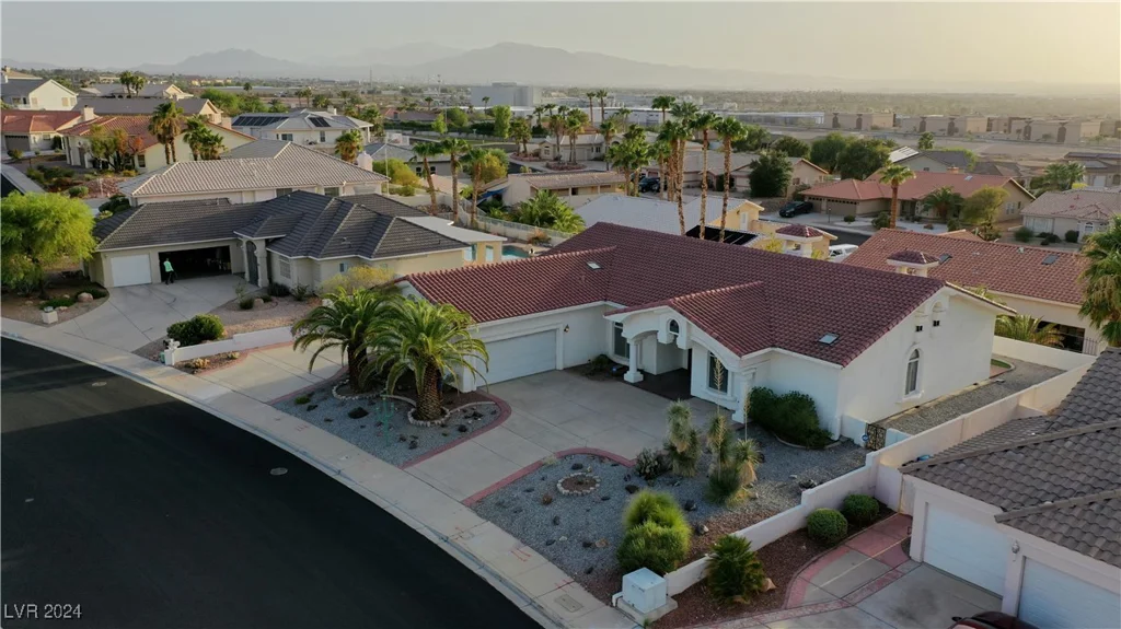 928 Rhyolite, Henderson, NV 89011