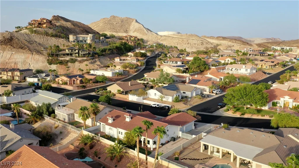 928 Rhyolite, Henderson, NV 89011