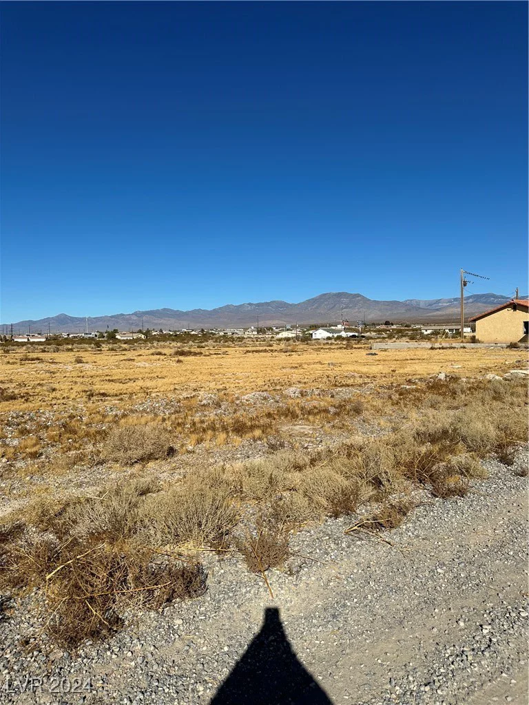 2571 Feather, Pahrump, NV 89048