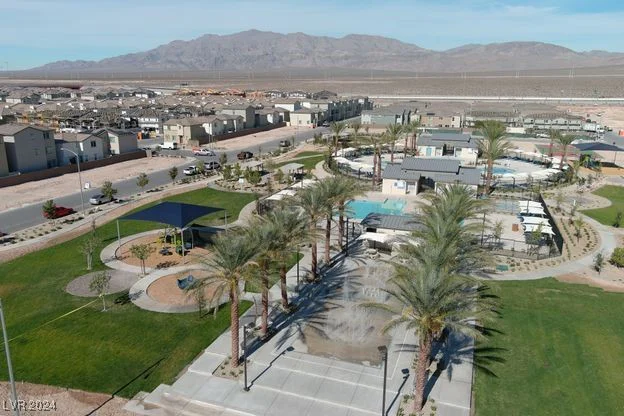 6952 Skyline Blue, North Las Vegas, NV 89086