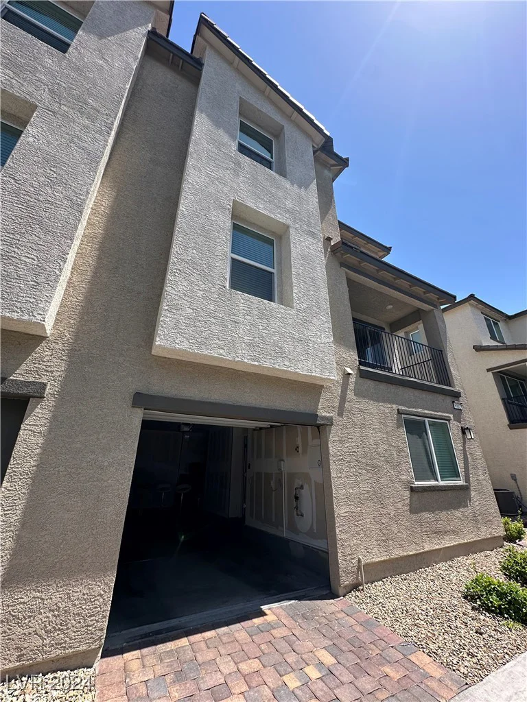 6952 Skyline Blue, North Las Vegas, NV 89086