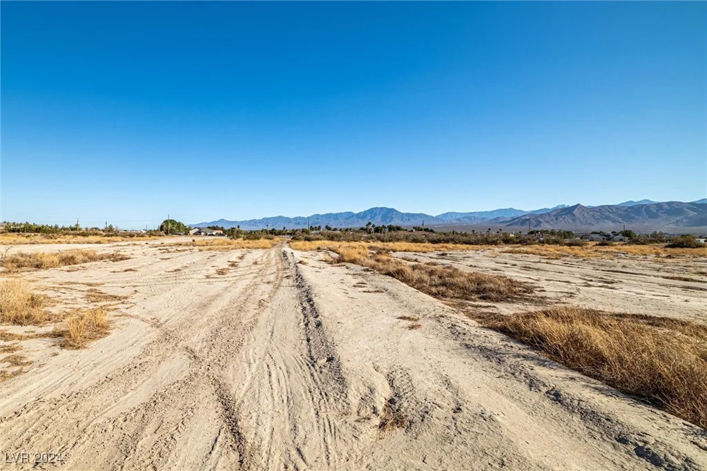 3591 Rainbow, Pahrump, NV 89048