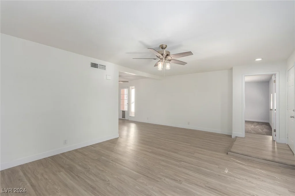 3711 Colonial, Las Vegas, NV 89121