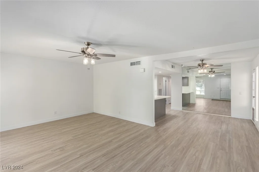 3711 Colonial, Las Vegas, NV 89121