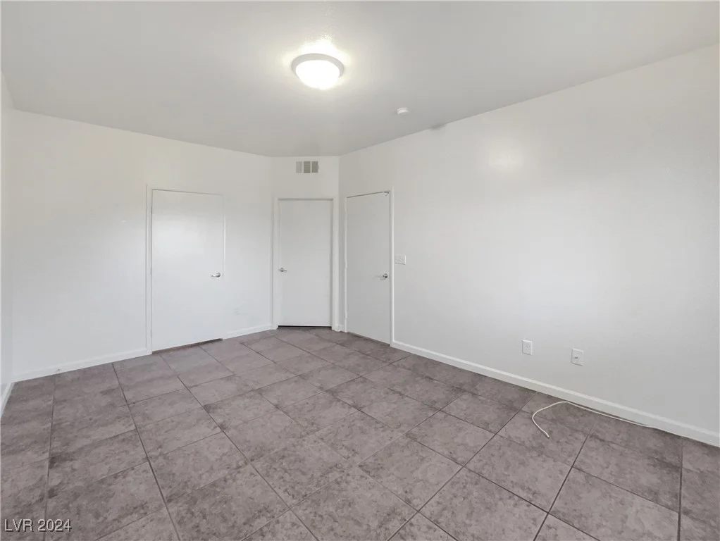 5650 Sahara, Las Vegas, NV 89142