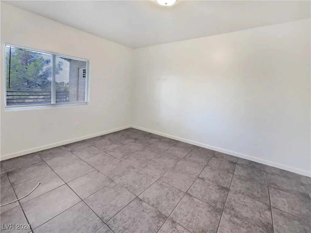 5650 Sahara, Las Vegas, NV 89142