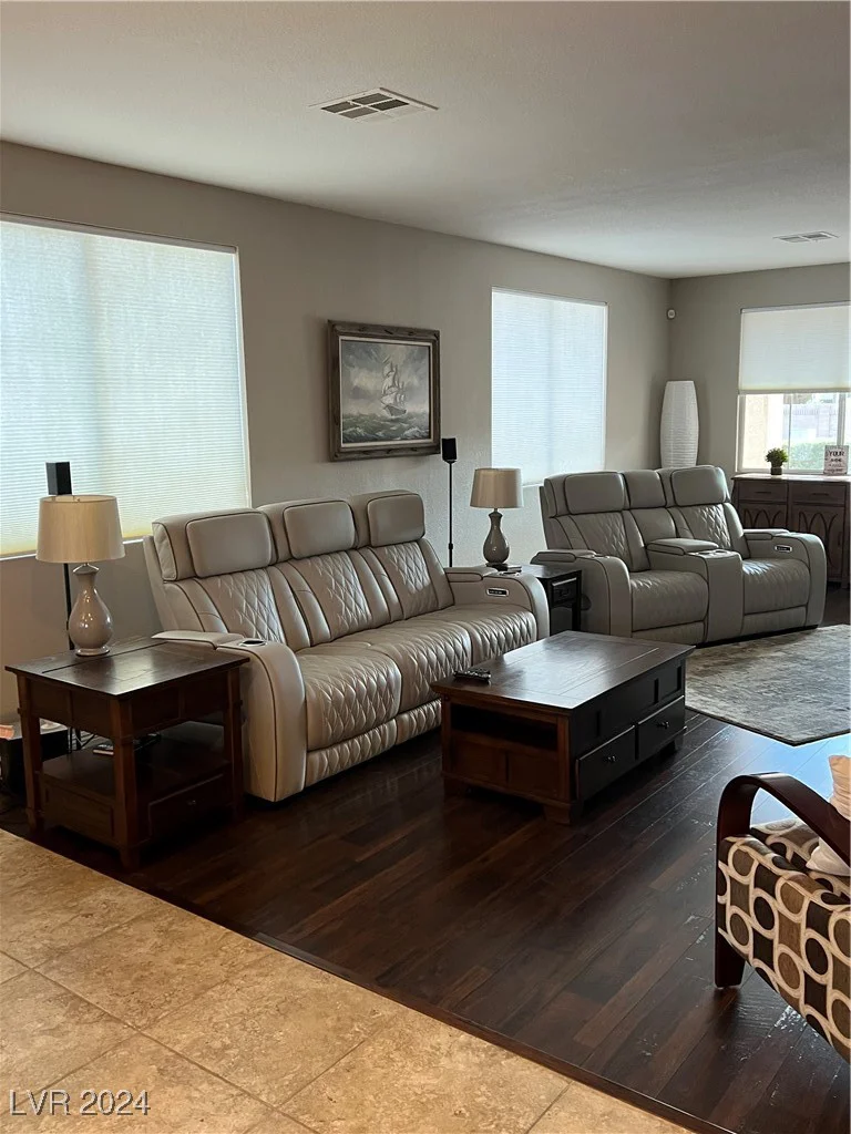 3418 Cinnamon Creek, North Las Vegas, NV 89031