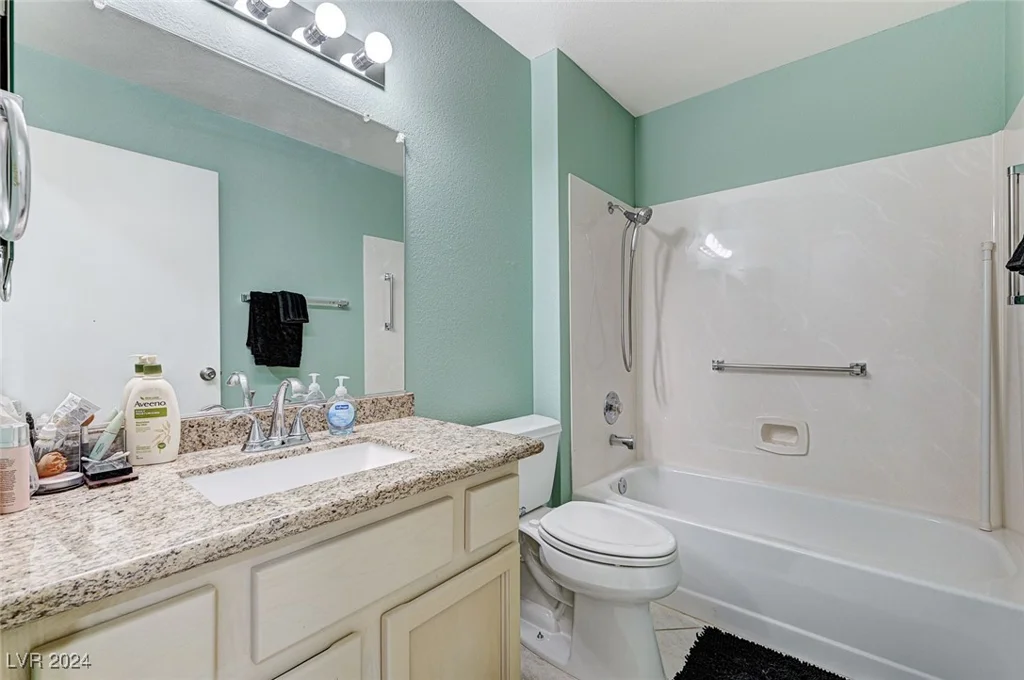 9661 Blue Bell, Las Vegas, NV 89134