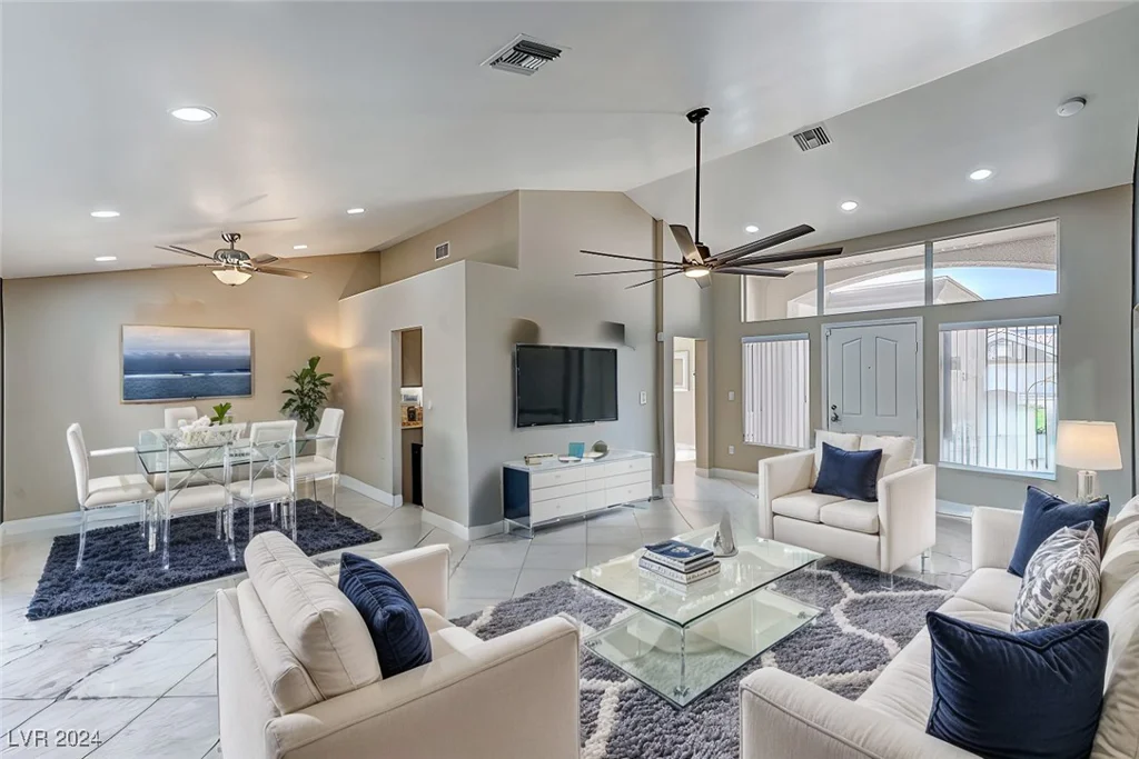 9661 Blue Bell, Las Vegas, NV 89134