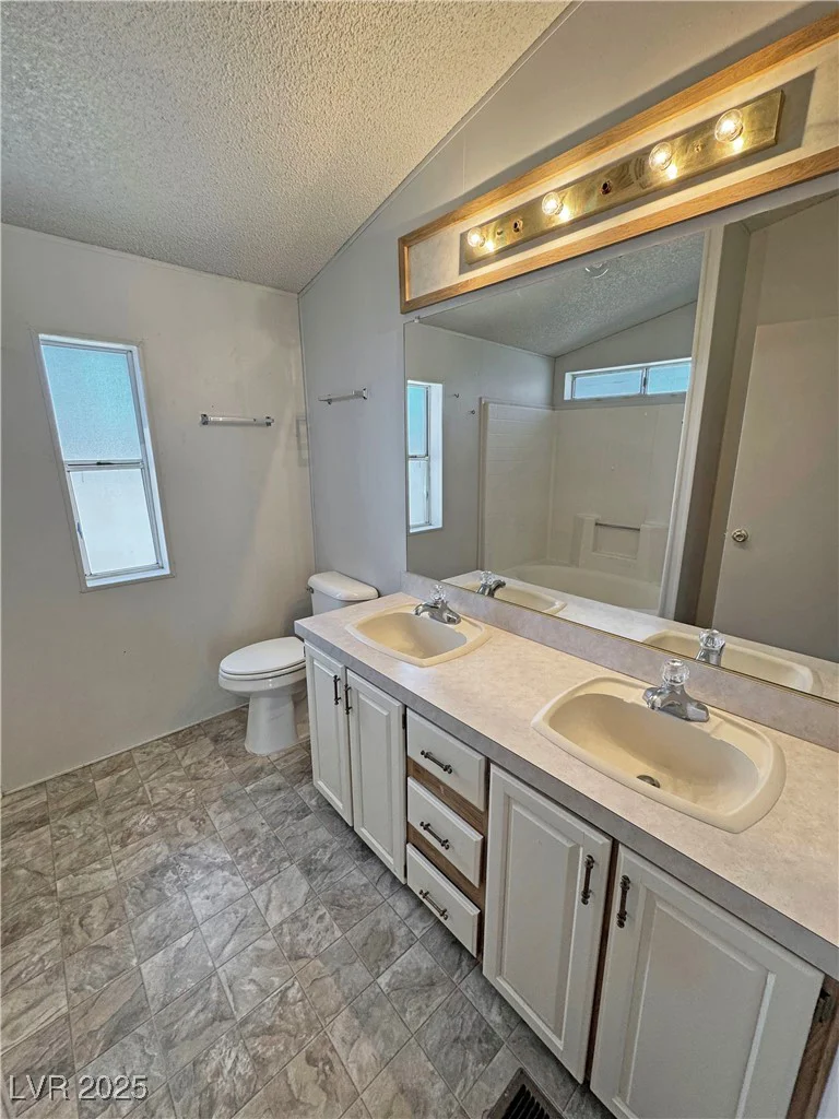 6160 Willis, Pahrump, NV 89048