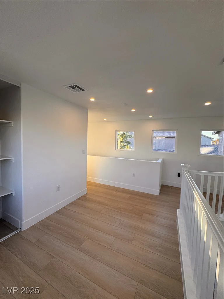 760 Canfield Pt, Las Vegas, NV 89183