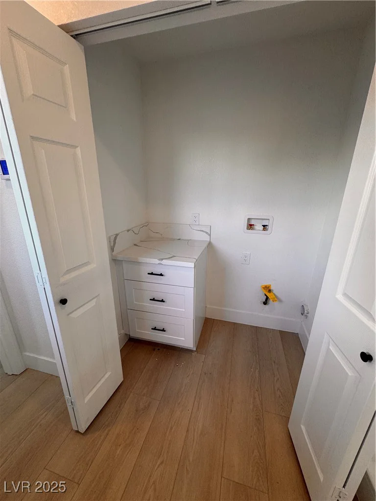 760 Canfield Pt, Las Vegas, NV 89183