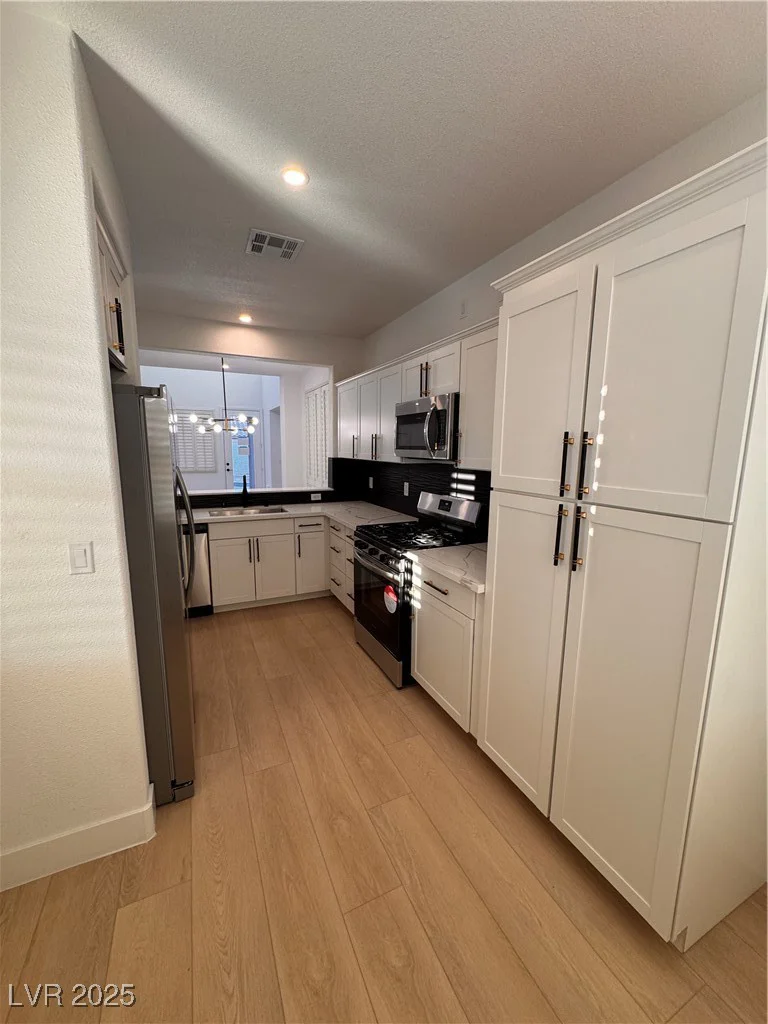 760 Canfield Pt, Las Vegas, NV 89183