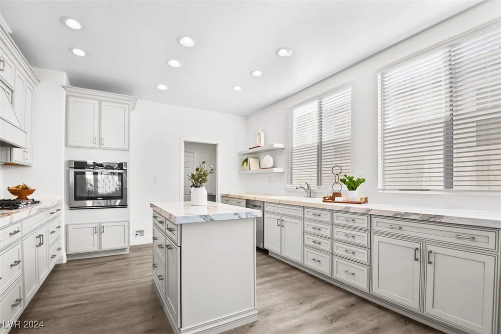 1890 Eagle Flight, Henderson, NV 89012
