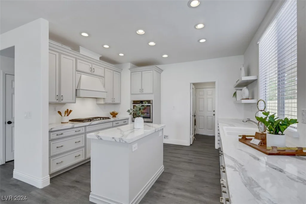 1890 Eagle Flight, Henderson, NV 89012