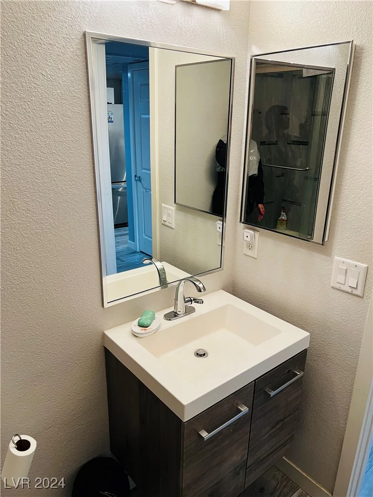 4350 Sanderling, Las Vegas, NV 89103