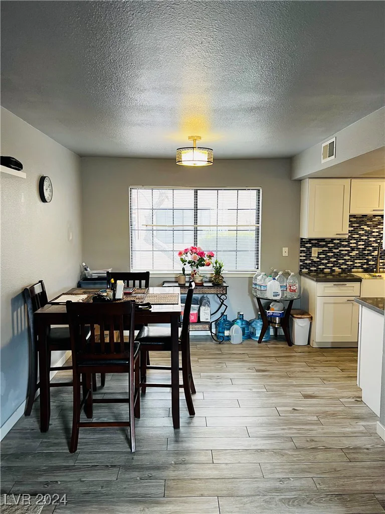 4350 Sanderling, Las Vegas, NV 89103