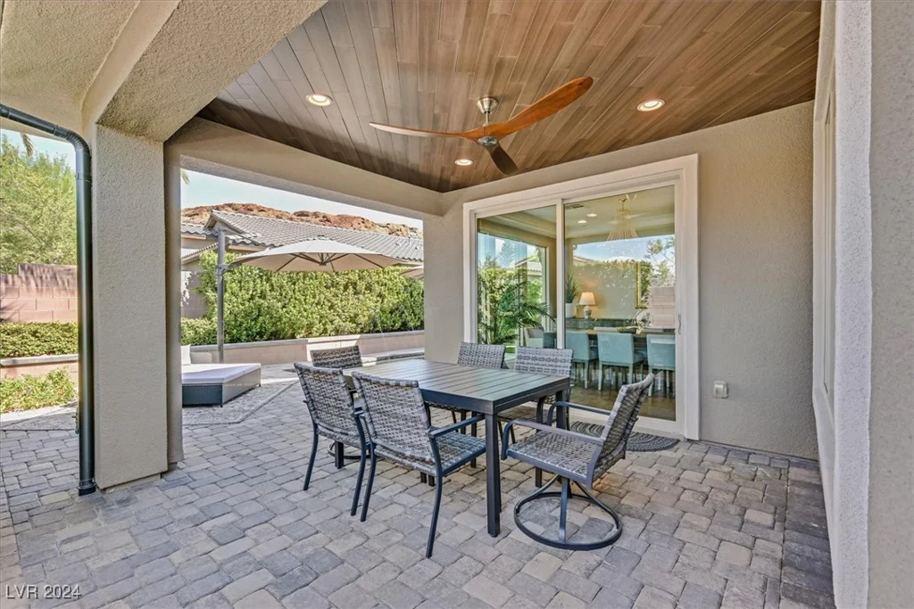 22 Via Del Fiume, Henderson, NV 89011