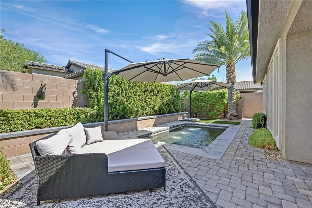 22 Via Del Fiume, Henderson, NV 89011