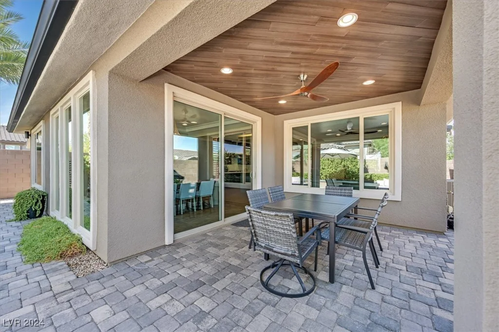 22 Via Del Fiume, Henderson, NV 89011