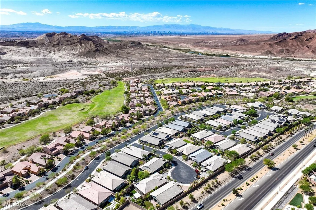 22 Via Del Fiume, Henderson, NV 89011