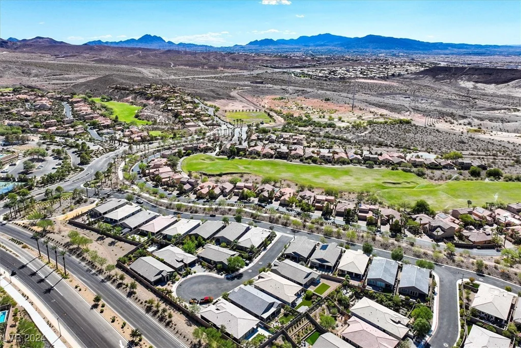 22 Via Del Fiume, Henderson, NV 89011