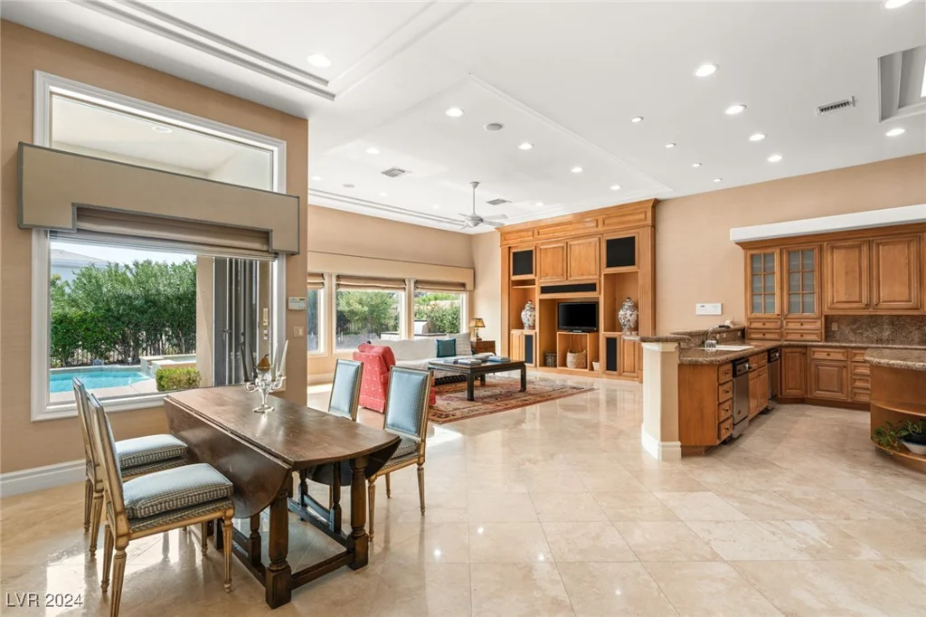 9517 VERLAINE, Las Vegas, NV 89145