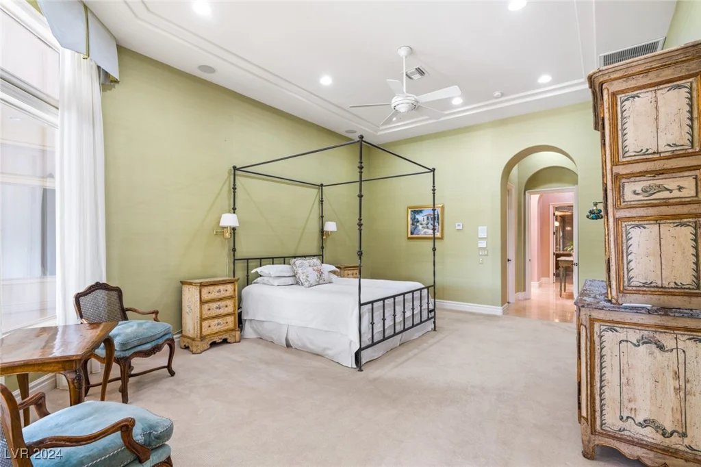 9517 VERLAINE, Las Vegas, NV 89145
