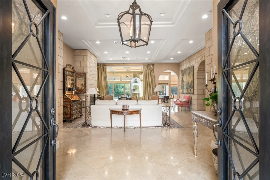 9517 VERLAINE, Las Vegas, NV 89145