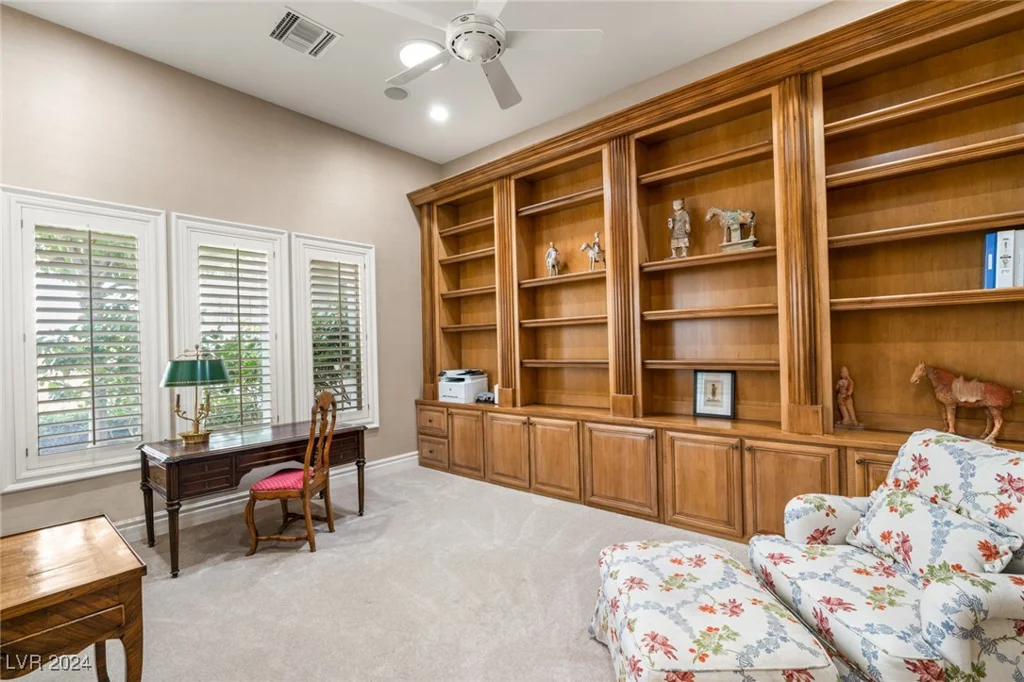 9517 VERLAINE, Las Vegas, NV 89145