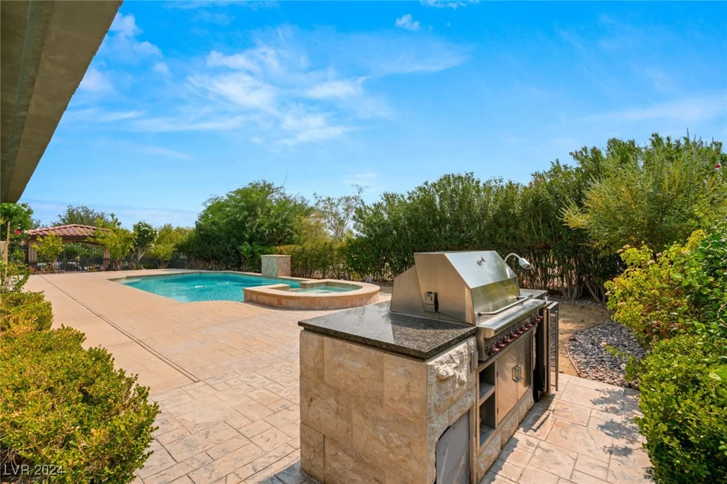 9517 VERLAINE, Las Vegas, NV 89145