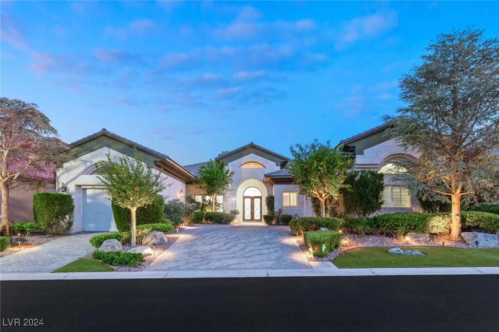 9517 VERLAINE, Las Vegas, NV 89145