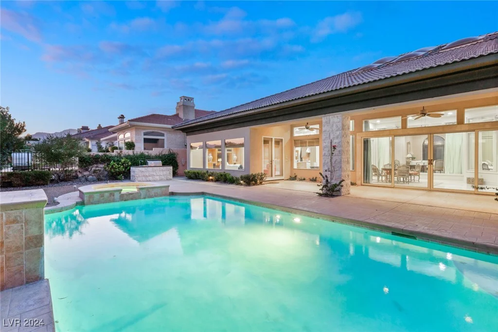 9517 VERLAINE, Las Vegas, NV 89145