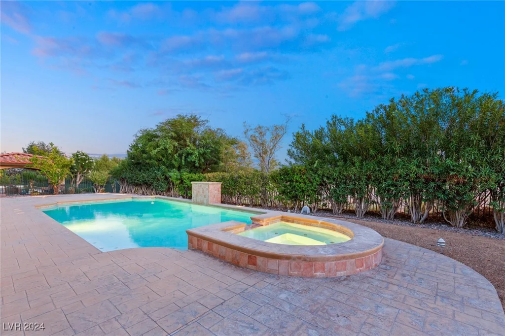9517 VERLAINE, Las Vegas, NV 89145