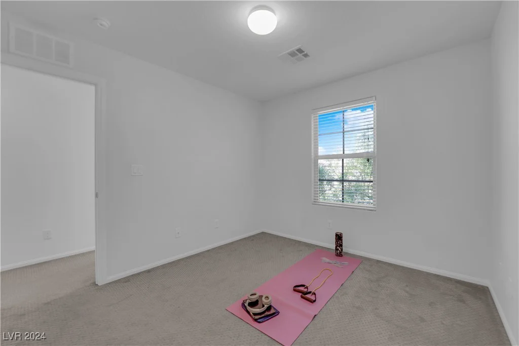 877 Royal Amethyst, Las Vegas, NV 89178