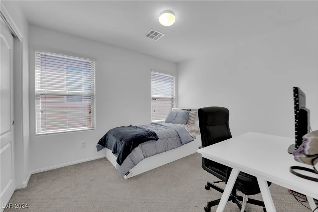 877 Royal Amethyst, Las Vegas, NV 89178