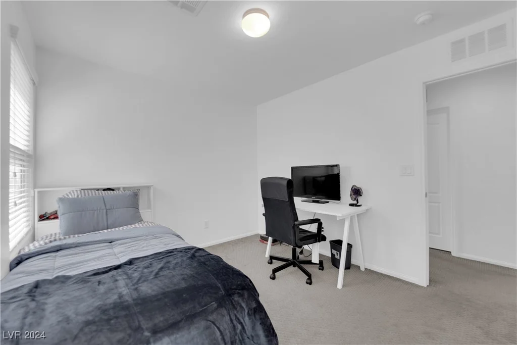 877 Royal Amethyst, Las Vegas, NV 89178