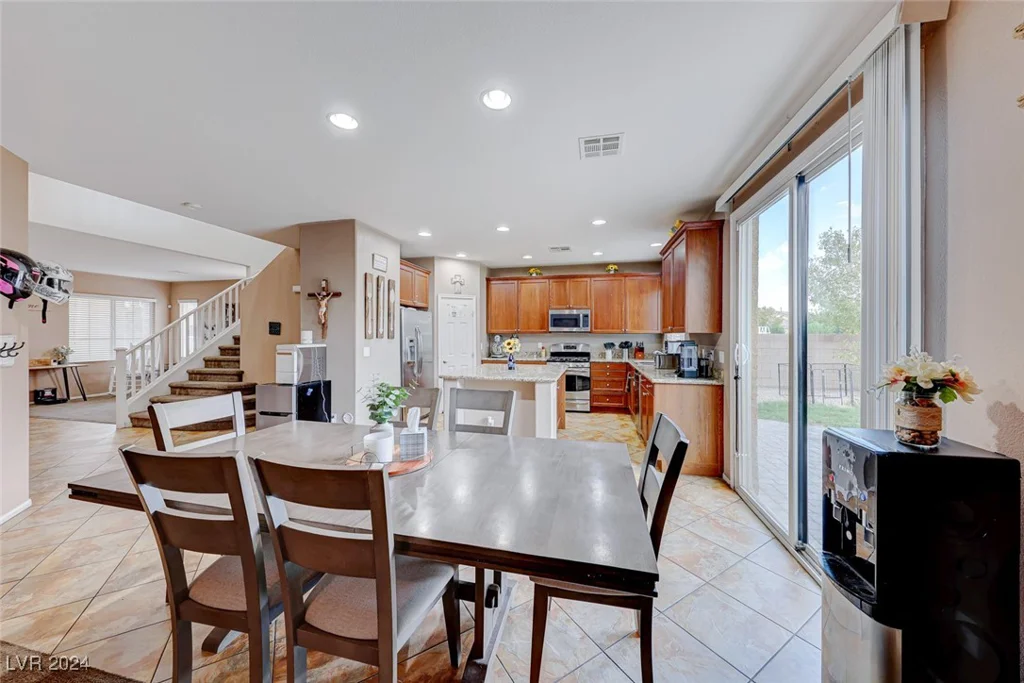 3881 Burma, North Las Vegas, NV 89032