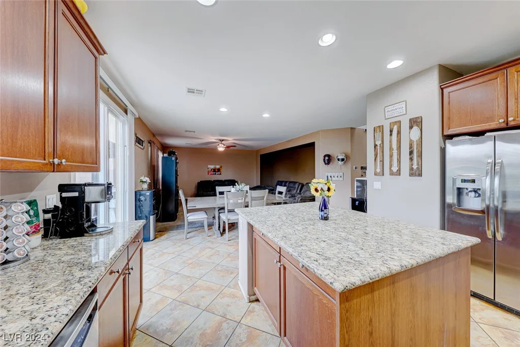 3881 Burma, North Las Vegas, NV 89032
