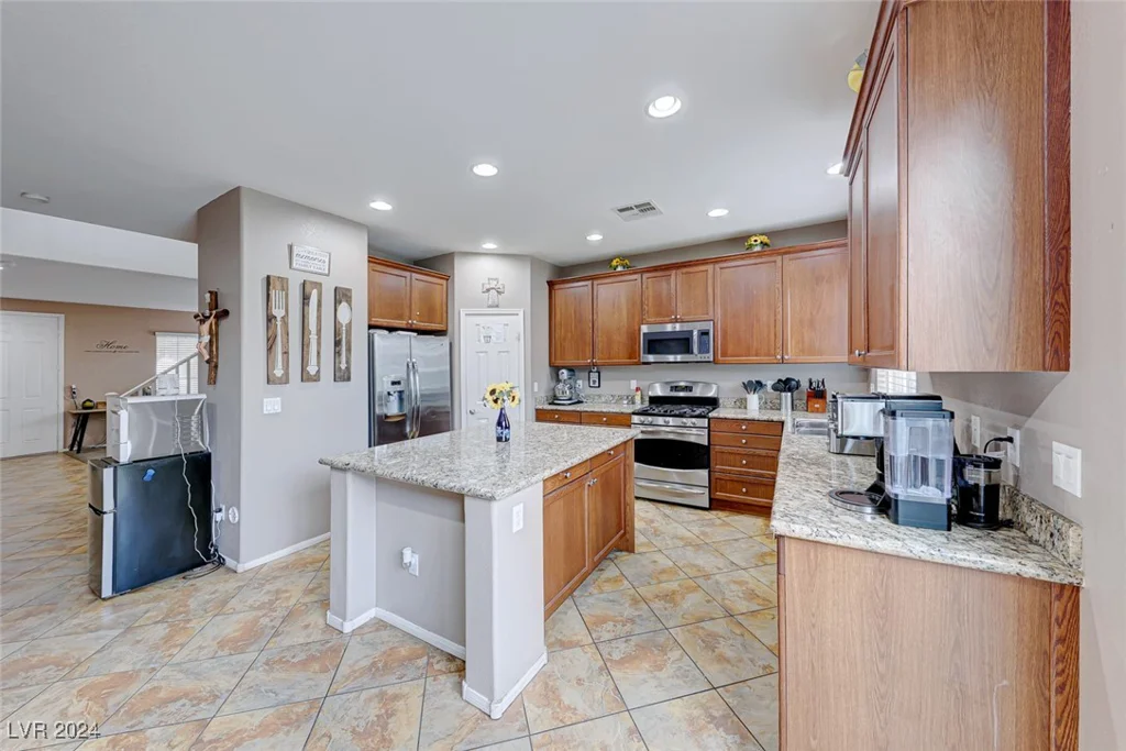3881 Burma, North Las Vegas, NV 89032