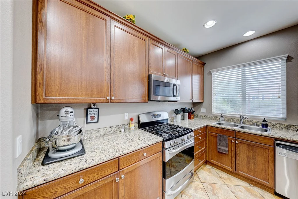 3881 Burma, North Las Vegas, NV 89032