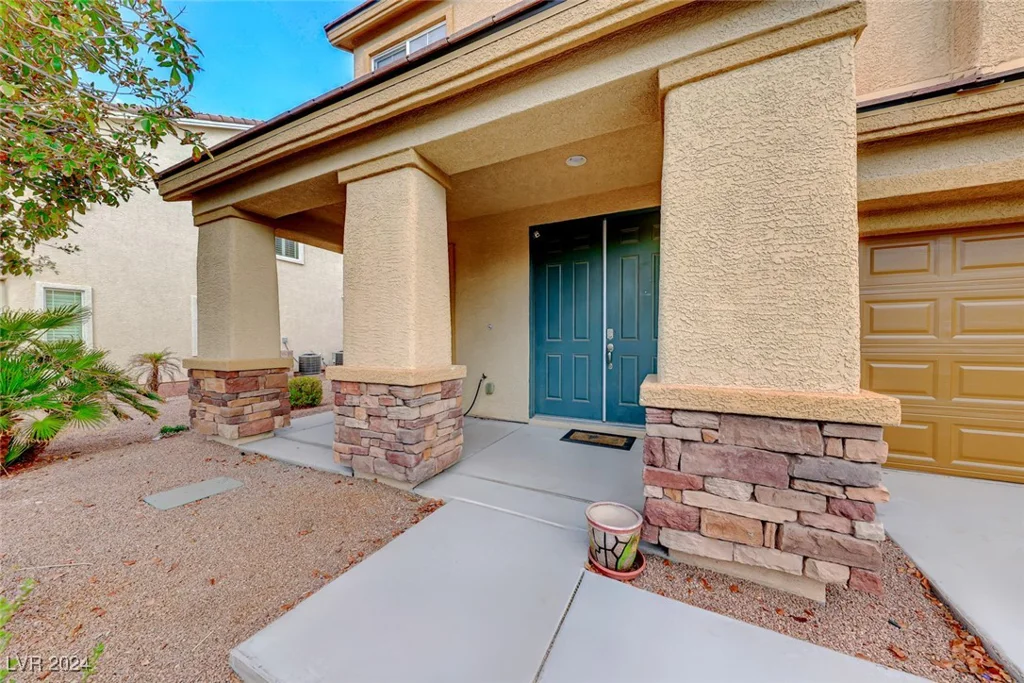 3881 Burma, North Las Vegas, NV 89032