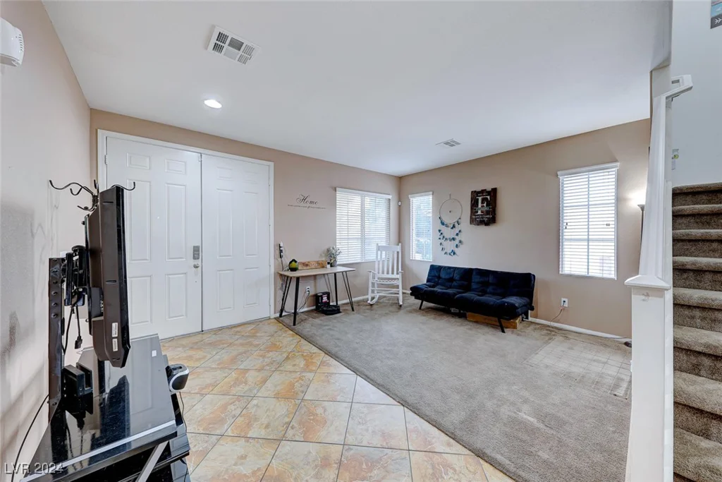 3881 Burma, North Las Vegas, NV 89032