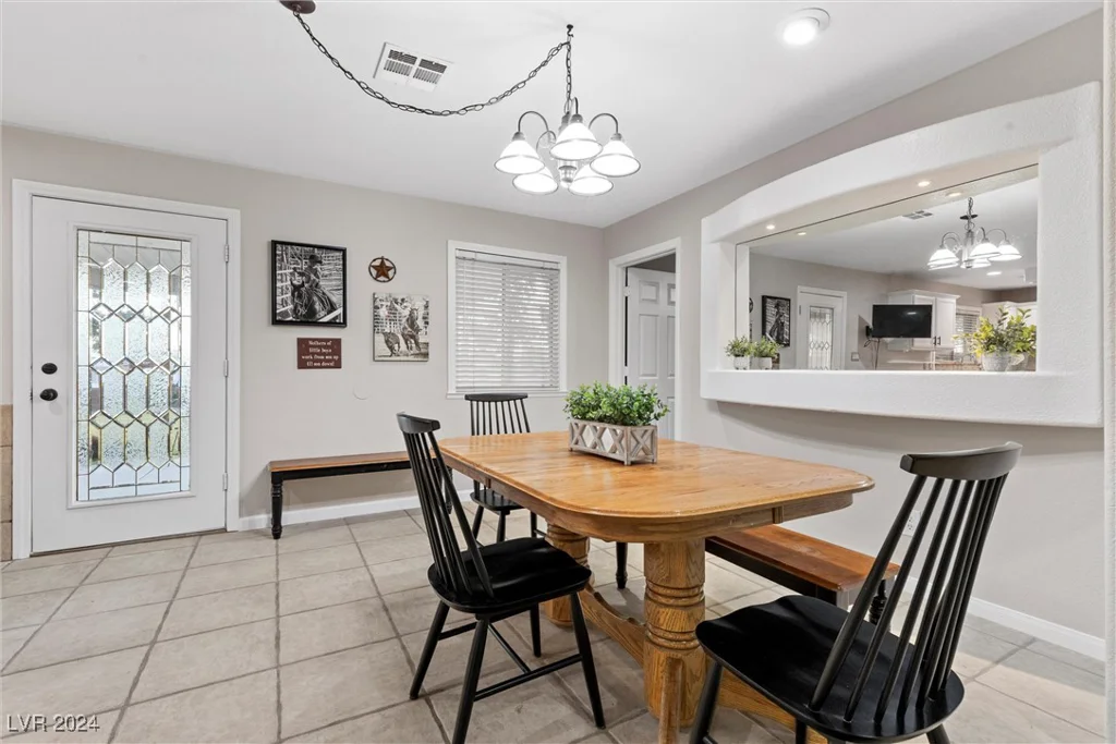 5901 Washburn, Las Vegas, NV 89130