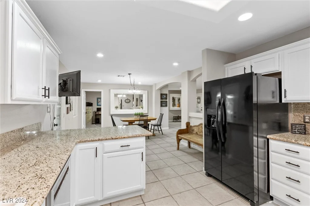 5901 Washburn, Las Vegas, NV 89130