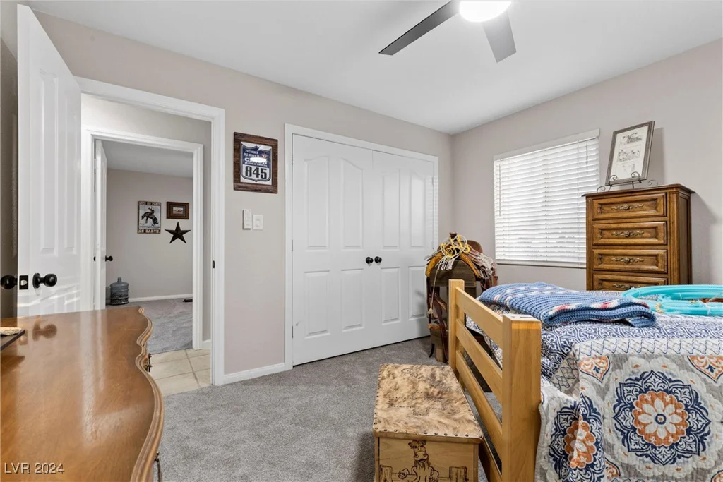 5901 Washburn, Las Vegas, NV 89130