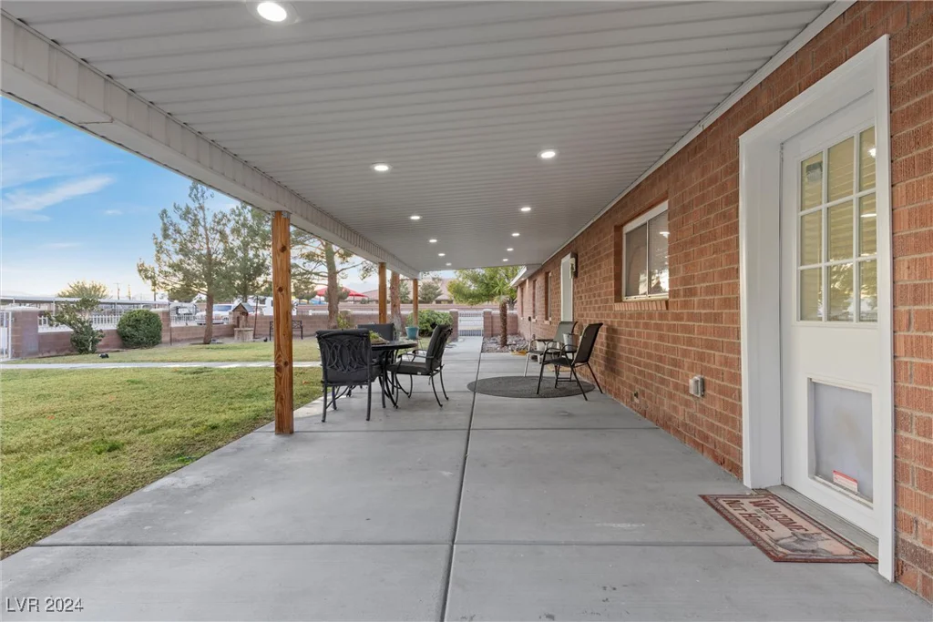 5901 Washburn, Las Vegas, NV 89130