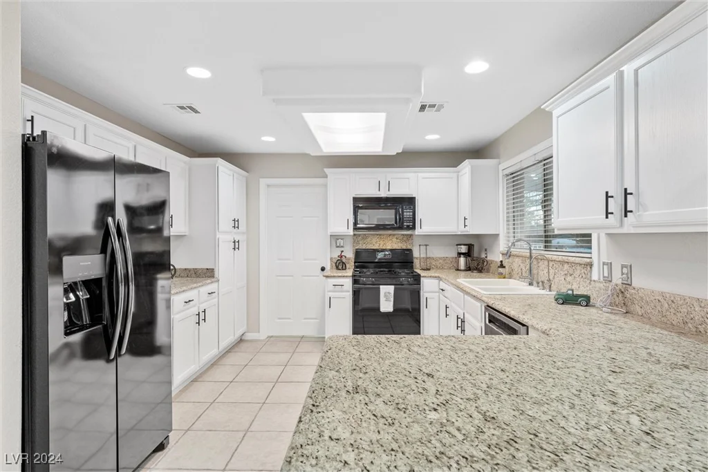 5901 Washburn, Las Vegas, NV 89130
