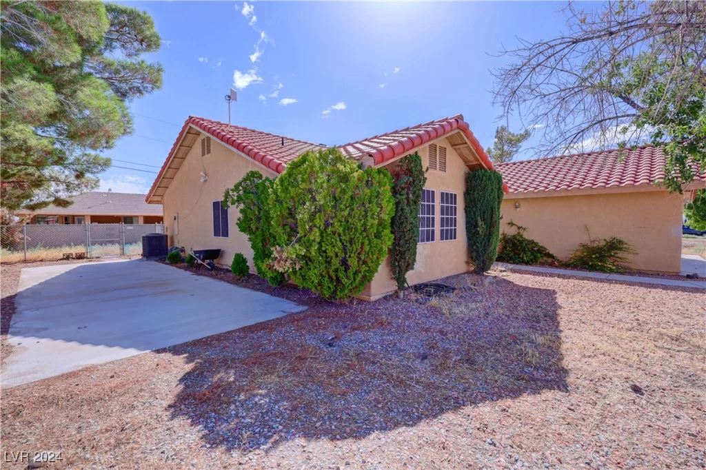 3610 Mount Charleston, Pahrump, NV 89048