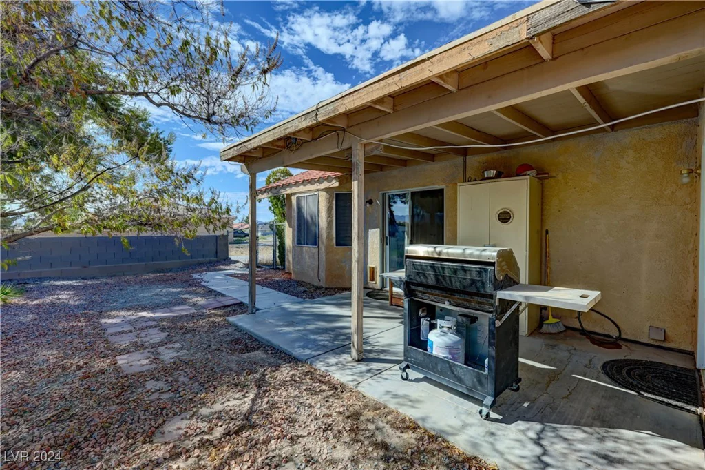 3610 Mount Charleston, Pahrump, NV 89048